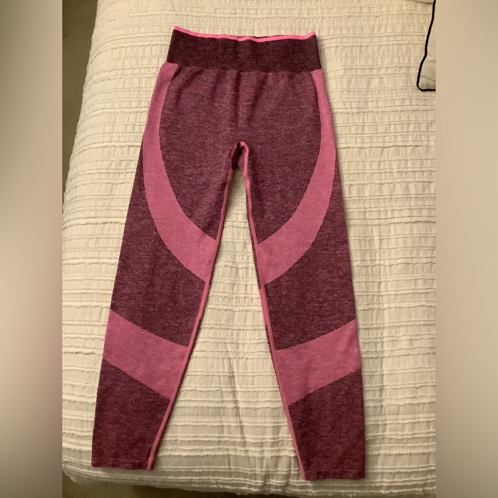 pink leggings